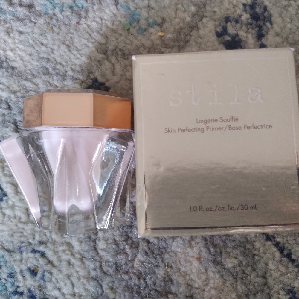 STILA skin perfecting primer